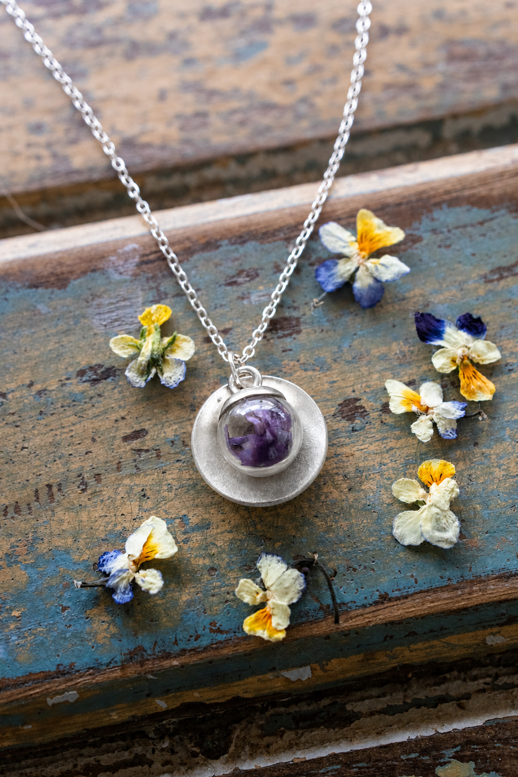AURA- Collana Violetta selvatica