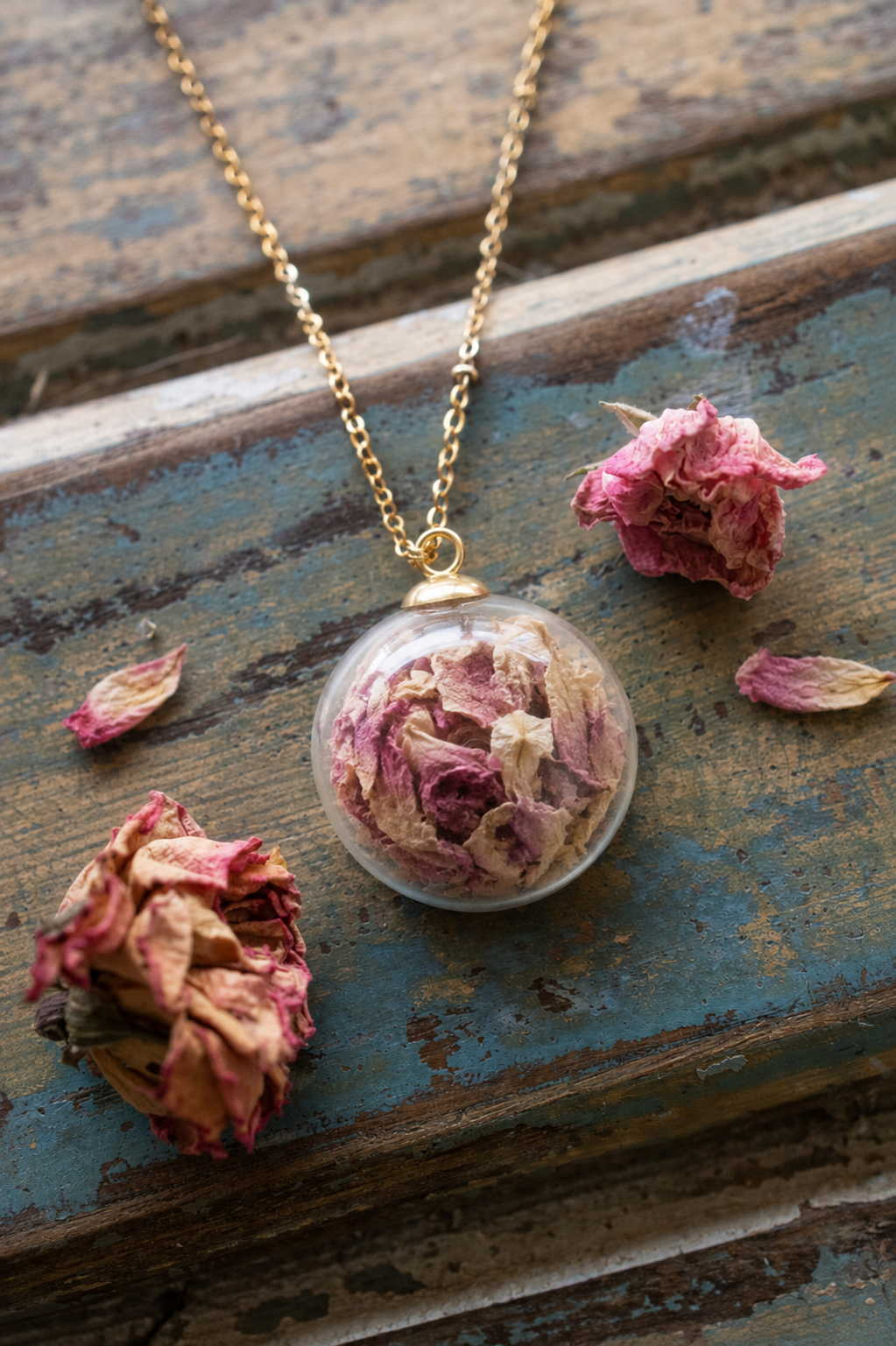 DA QUI- Collana Rosa canina