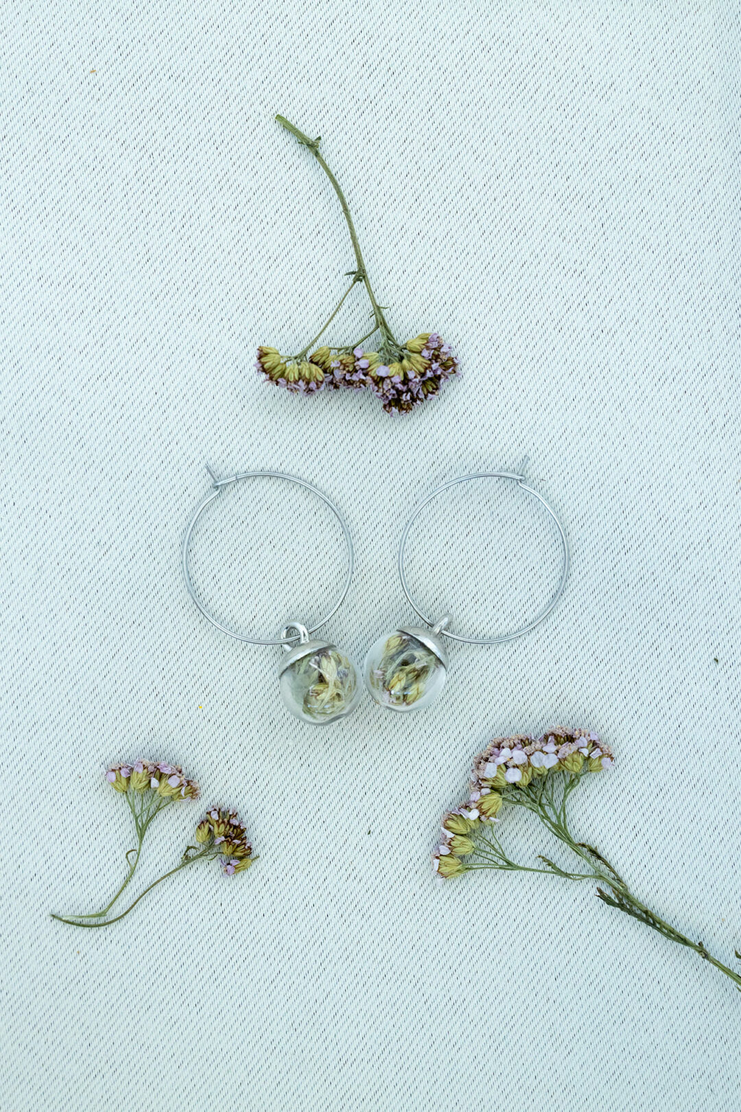 Orecchini ampolla Achillea " abbi cura di te"